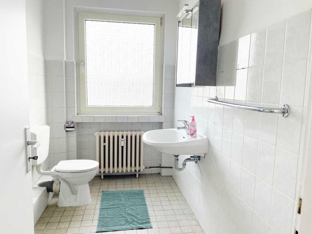 Apartment With 3 Rooms In Huerth Exterior photo
